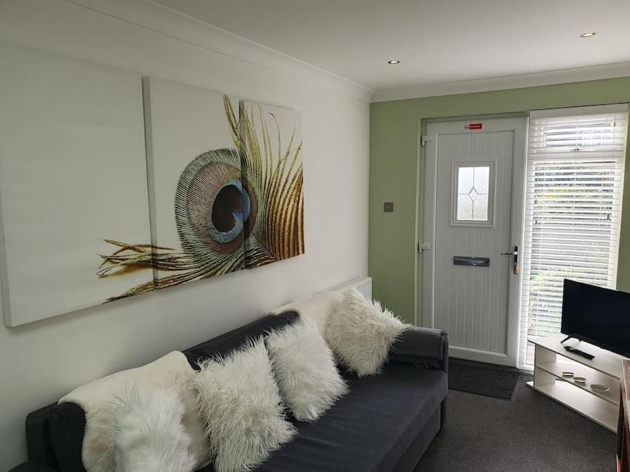 The Elfin- Lovely 1 Bedroom - Free Parking Bridge of Allan Exterior foto